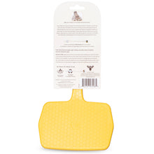 Burt’s Bees Recycled Plastics from Coastal Communities Large Slicker Brush